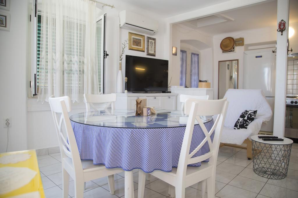 Apartment Pina Спліт Екстер'єр фото