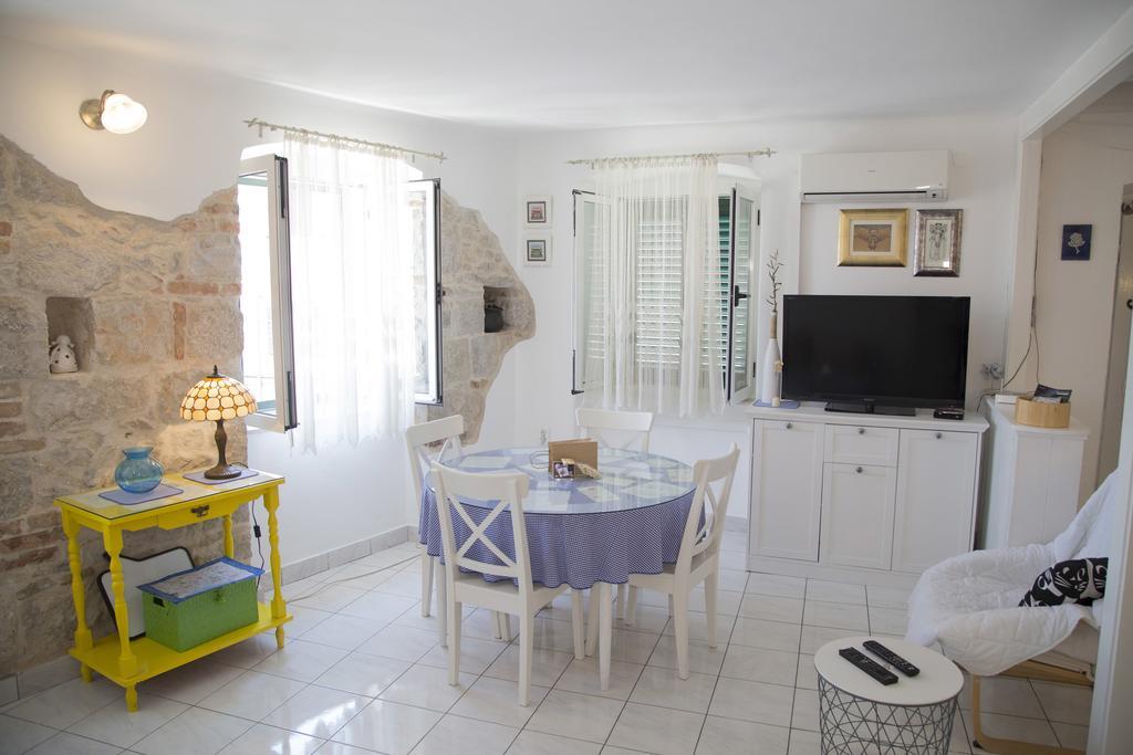 Apartment Pina Спліт Екстер'єр фото