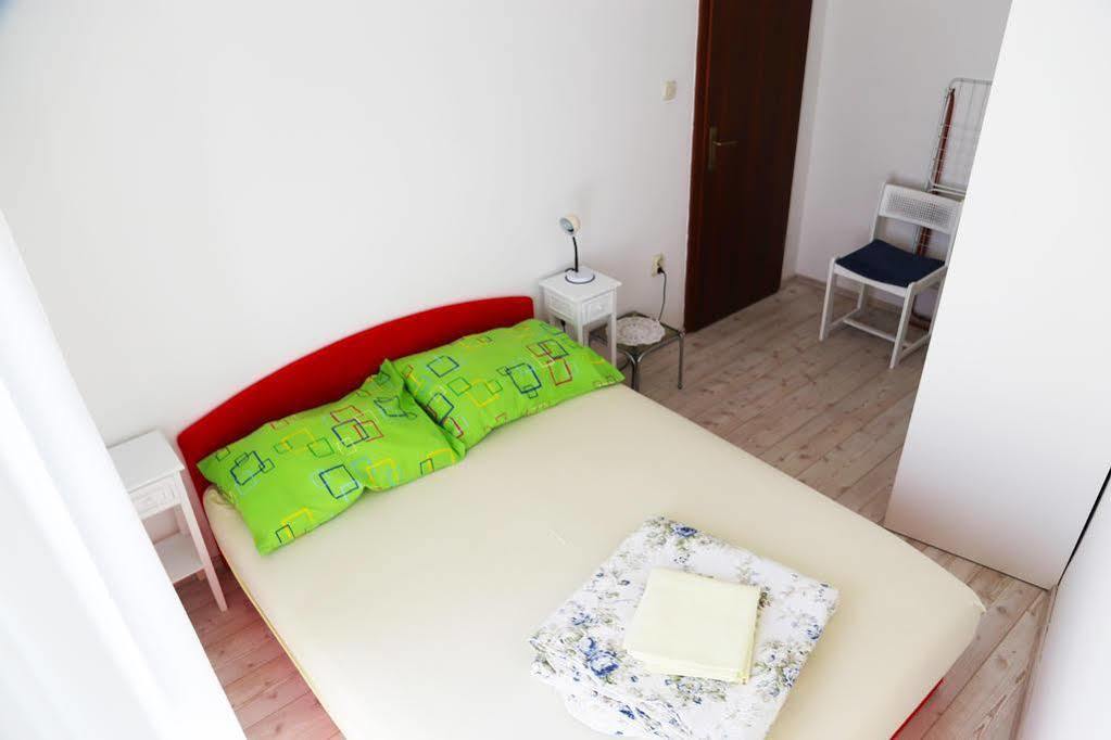 Apartment Pina Спліт Екстер'єр фото